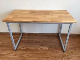  bàn  làm việc chân sắt mặt gỗ kích thước 100x50x75cm
