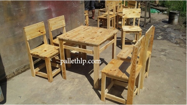 Bộ bàn ghế gỗ cafe giá rẻ CFG06