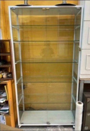 Tủ kính trưng bày hàng hóa khung sắt sơn tĩnh điện TK06