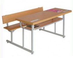 Bộ bàn ghế học sinh tiểu học bán trú Hòa Phát khung sắt mặt gỗ BBT101B