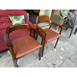 Ghế tựa Hirosima gỗ tự nhiên cho cafe, nhà hàng, quán ăn giá tốt